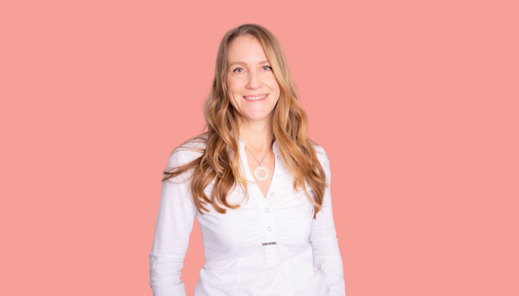 IWoman Nicky Inio (3)